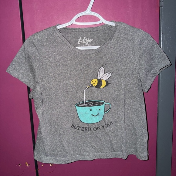 tokyo Darling Tops - Gray Women’s Cropped T-Shirt. Distressed